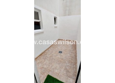 Sale - Apartment - Torrevieja - Playa de los Locos