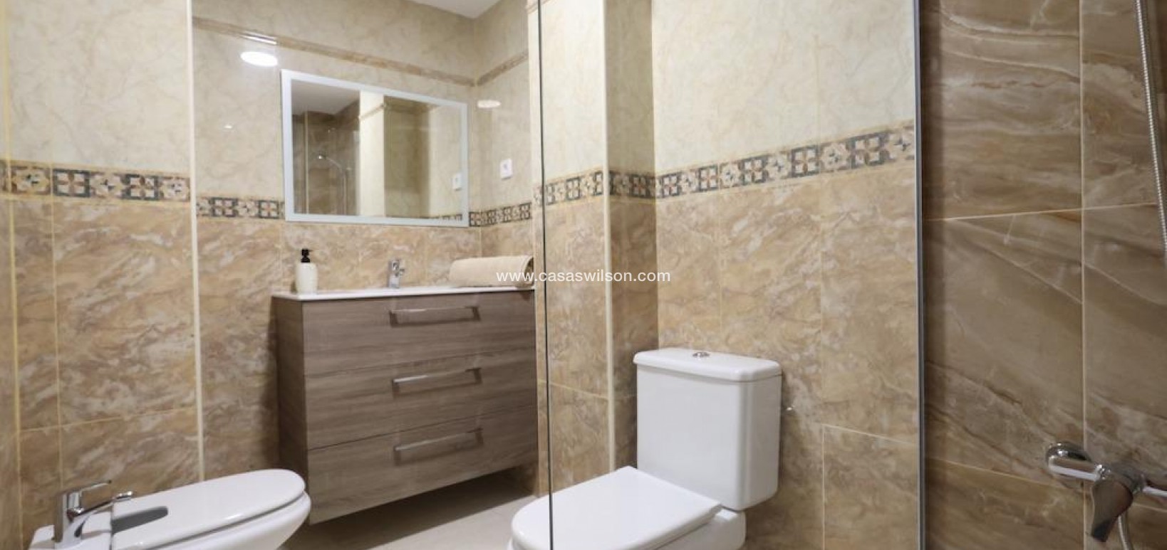 Sale - Apartment - Torrevieja - Costa Blanca