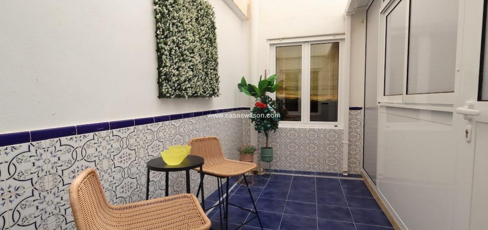 Sale - Apartment - Torrevieja - Costa Blanca