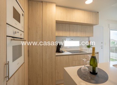 Sale - Apartment - San Miguel de Salinas - Inland
