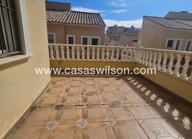 Venta - Chalet - Guardamar del Segura - Campomar