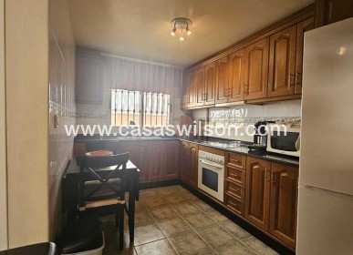 Venta - Chalet - Guardamar del Segura - Campomar