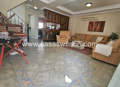 Venta - Chalet - Guardamar del Segura - Campomar