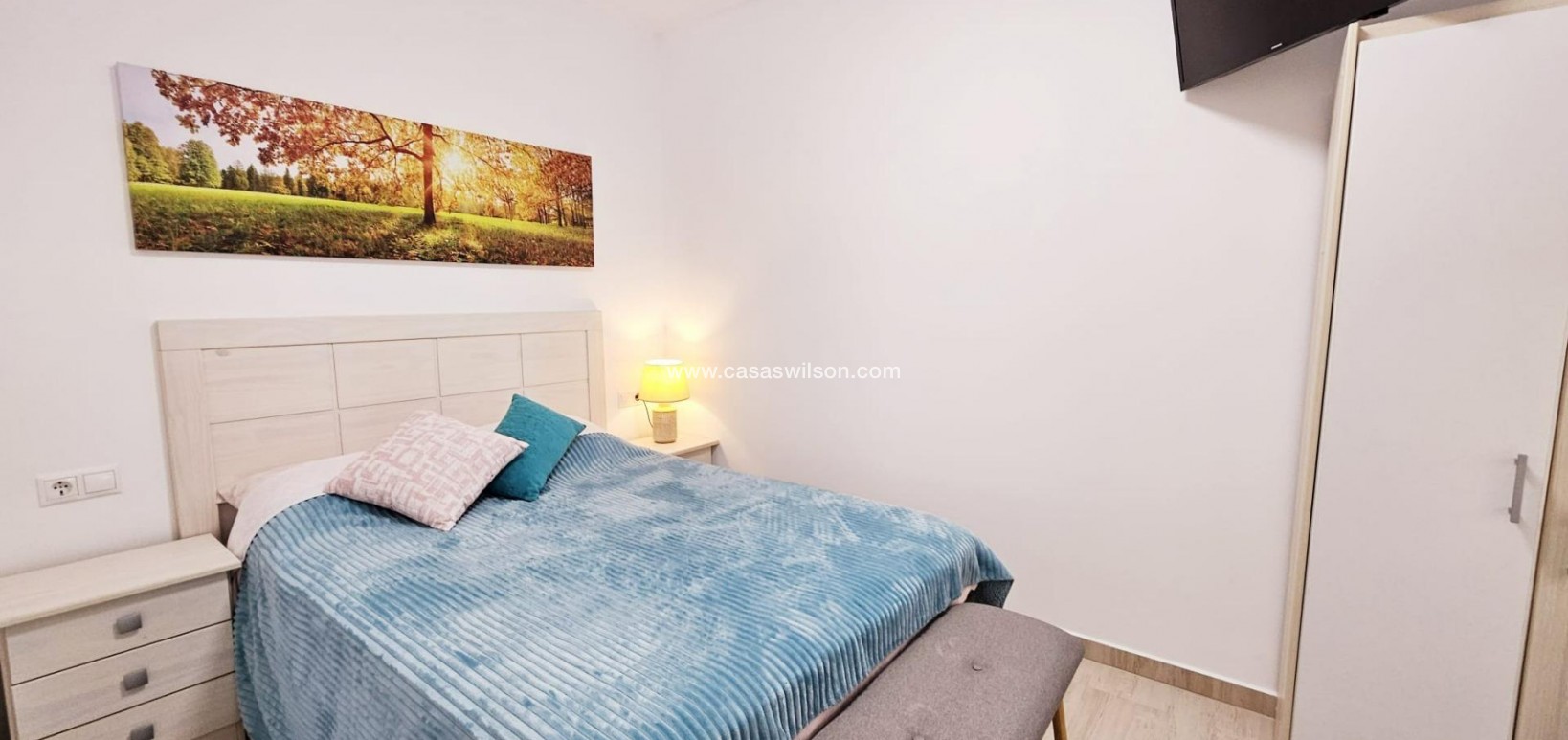 Sale - Apartment - Torrevieja - La Siesta