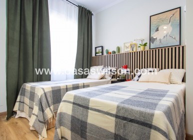 Sale - Appartement - Torrevieja - Costa Blanca