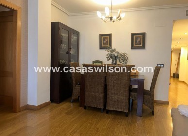 Sale - Apartment - Torrevieja - Centro