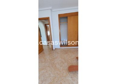 Sale - Apartment - Torrevieja - Centro