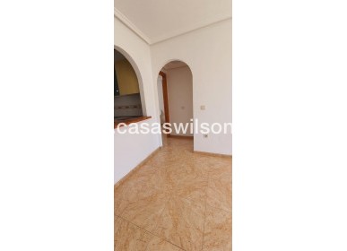 Sale - Apartment - Torrevieja - Centro