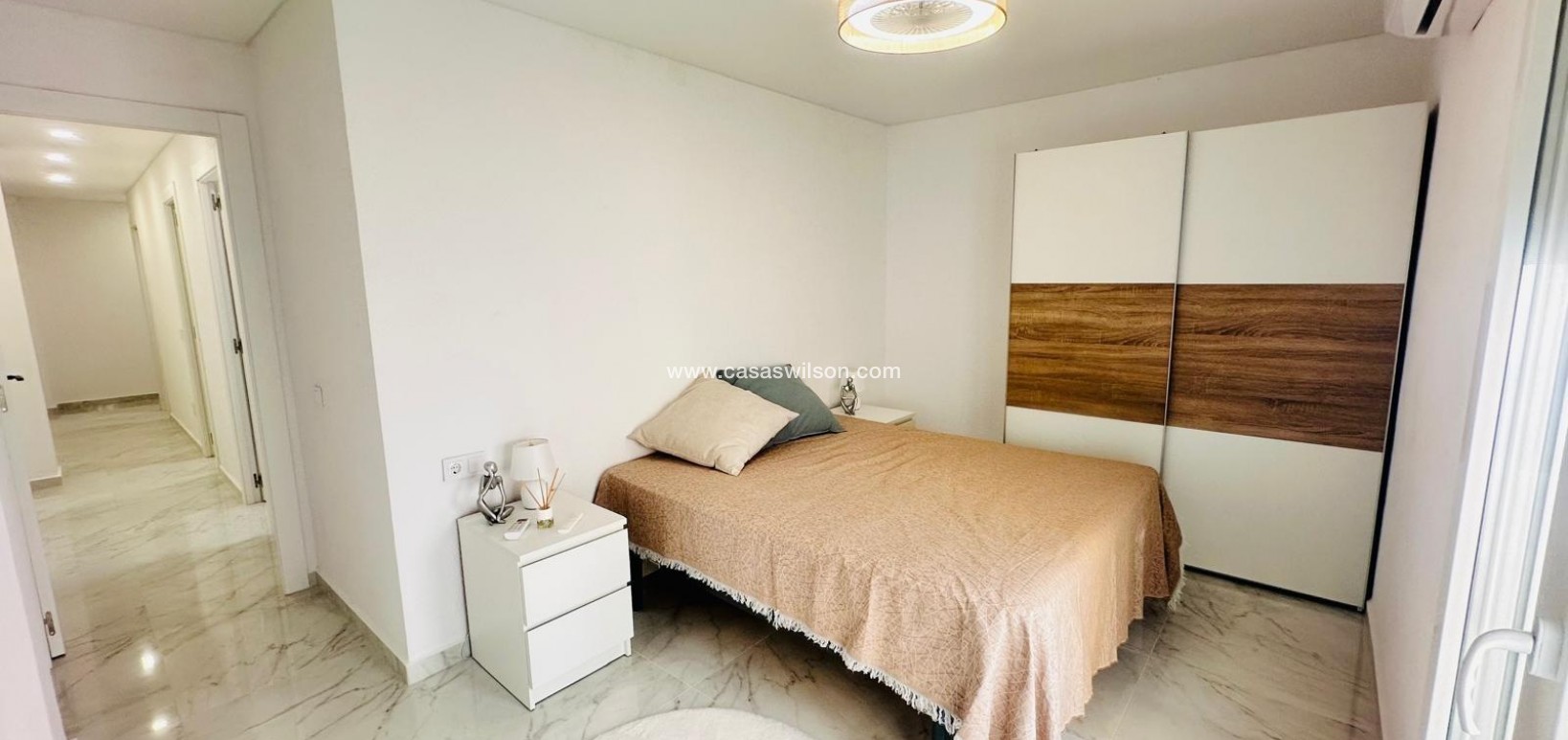 Sale - Appartement - Torrevieja - Playa del Cura