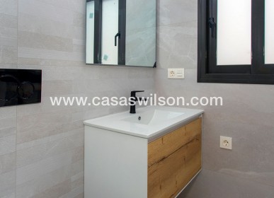 Sale - Apartment - Torrevieja - Costa Blanca