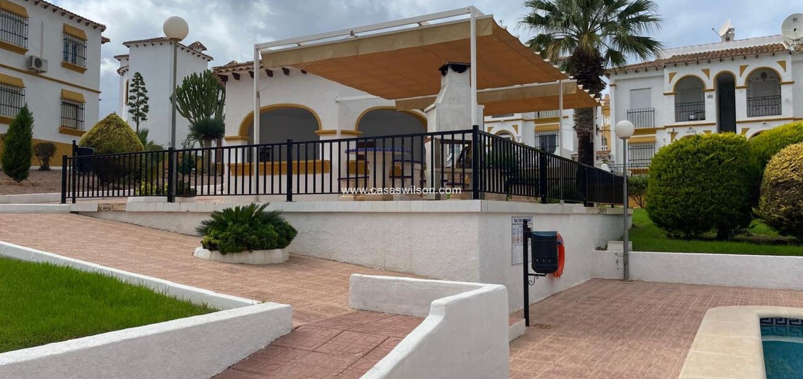 Sale - Apartment - Villamartin - Costa Blanca