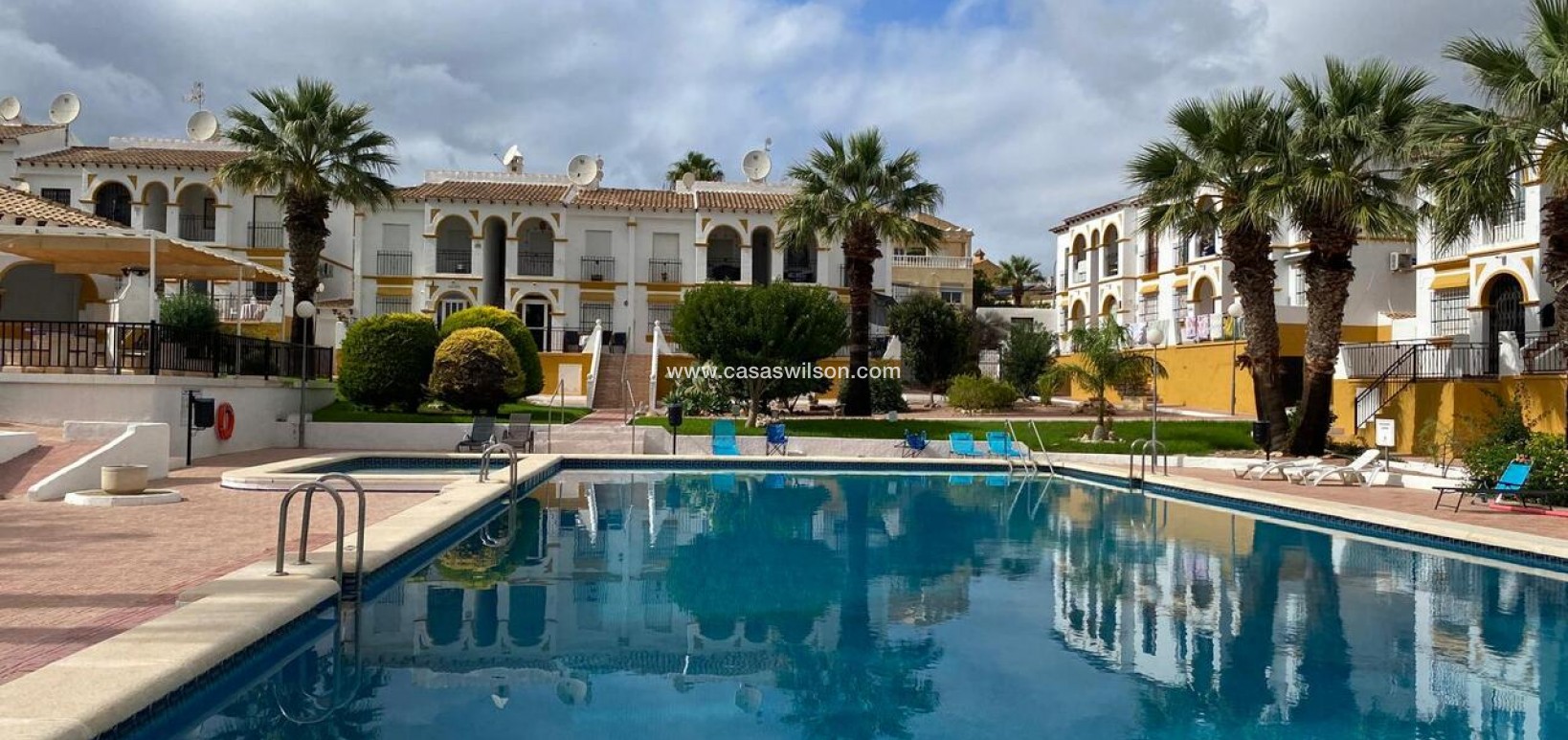 Sale - Apartment - Villamartin - Costa Blanca