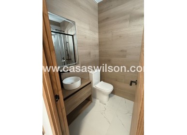 Sale - Apartment - Torrevieja - Costa Blanca