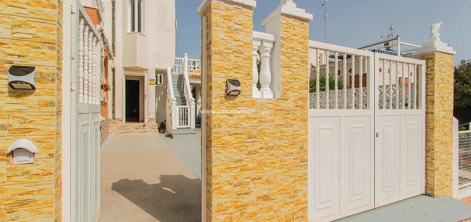 Sale - Townhouse - Orihuela - Urbanización Perla Del Mar