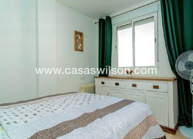 Sale - Apartment - Torrevieja - Aguas nuevas 2