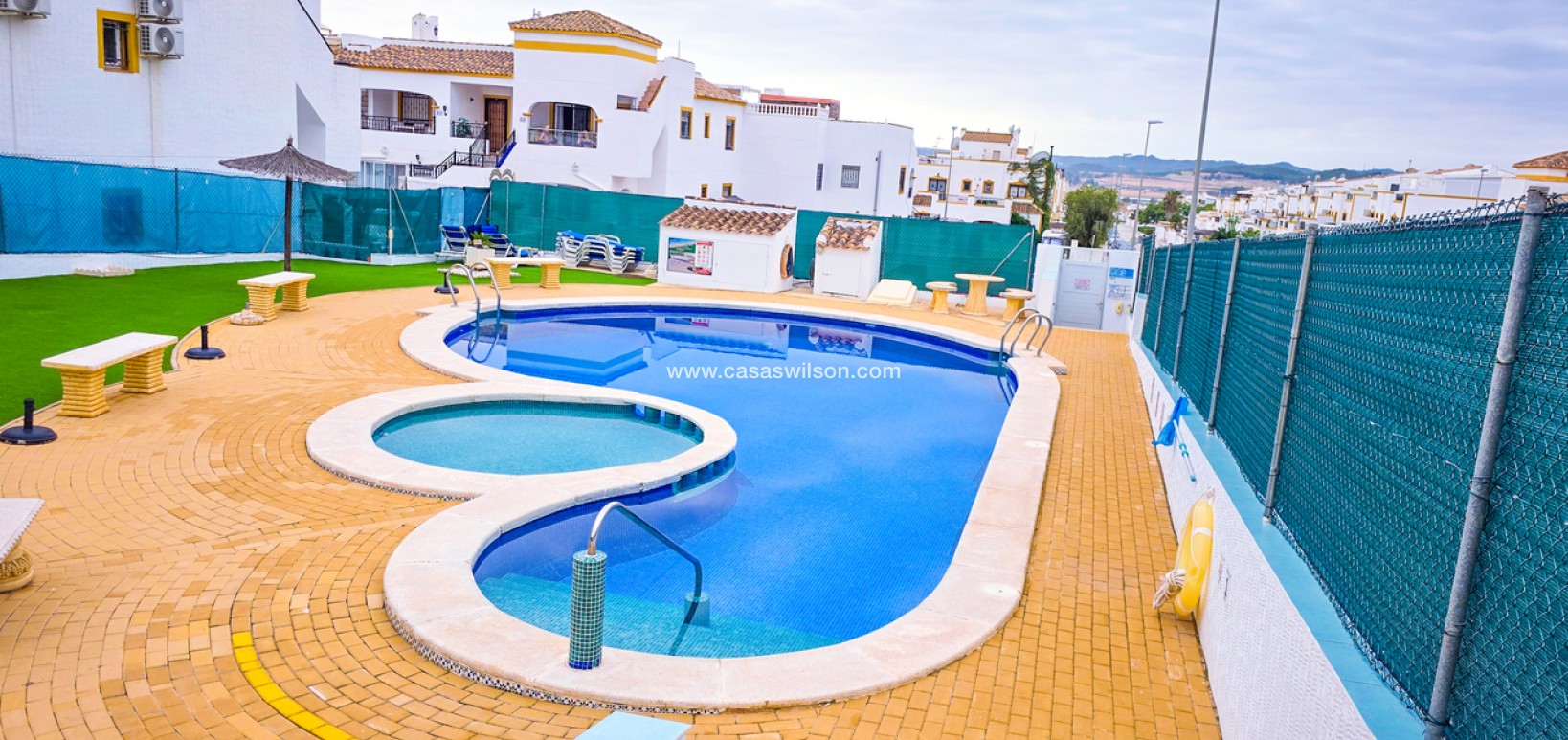 Sale - Apartment - Vistabella Golf Entre Naranjos - Inland