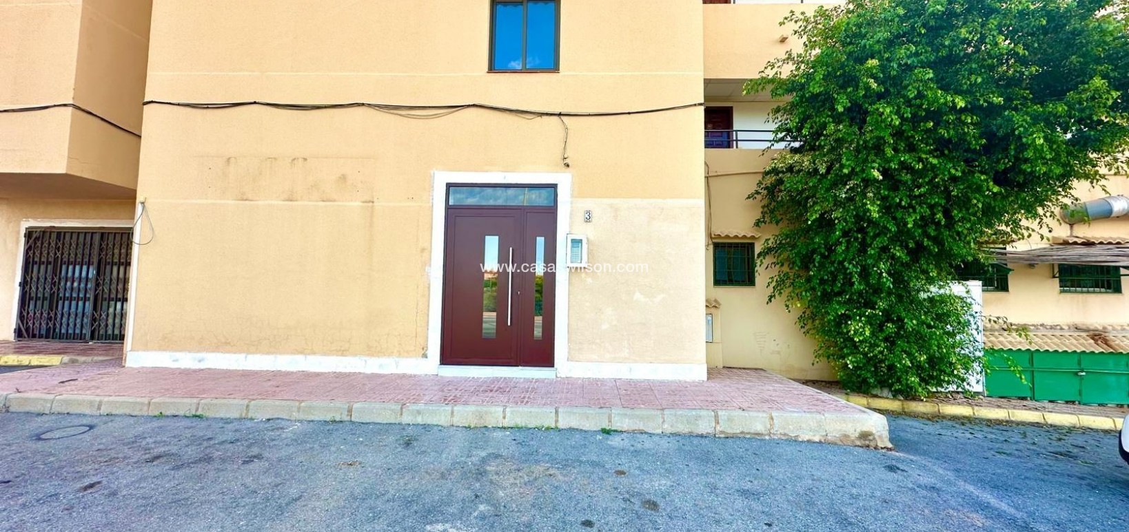 Sale - Apartment - Torrevieja - Aguas Nuevas