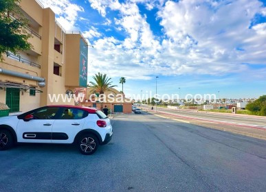 Sale - Apartment - Torrevieja - Aguas Nuevas