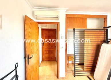 Sale - Apartment - Torrevieja - Aguas Nuevas