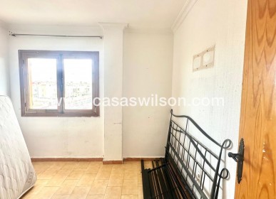 Sale - Apartment - Torrevieja - Aguas Nuevas