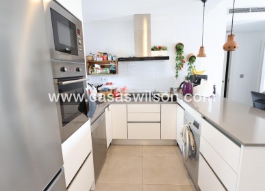 Sale - Bungalow - Pilar de la Horadada - Costa Blanca