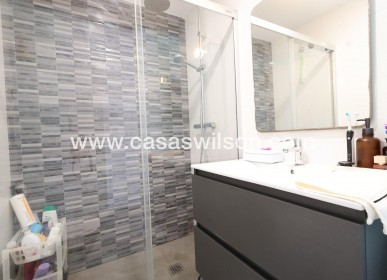 Sale - Bungalow - Pilar de la Horadada - Costa Blanca