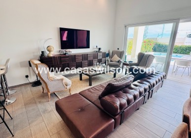 Venta - Chalet - Algorfa