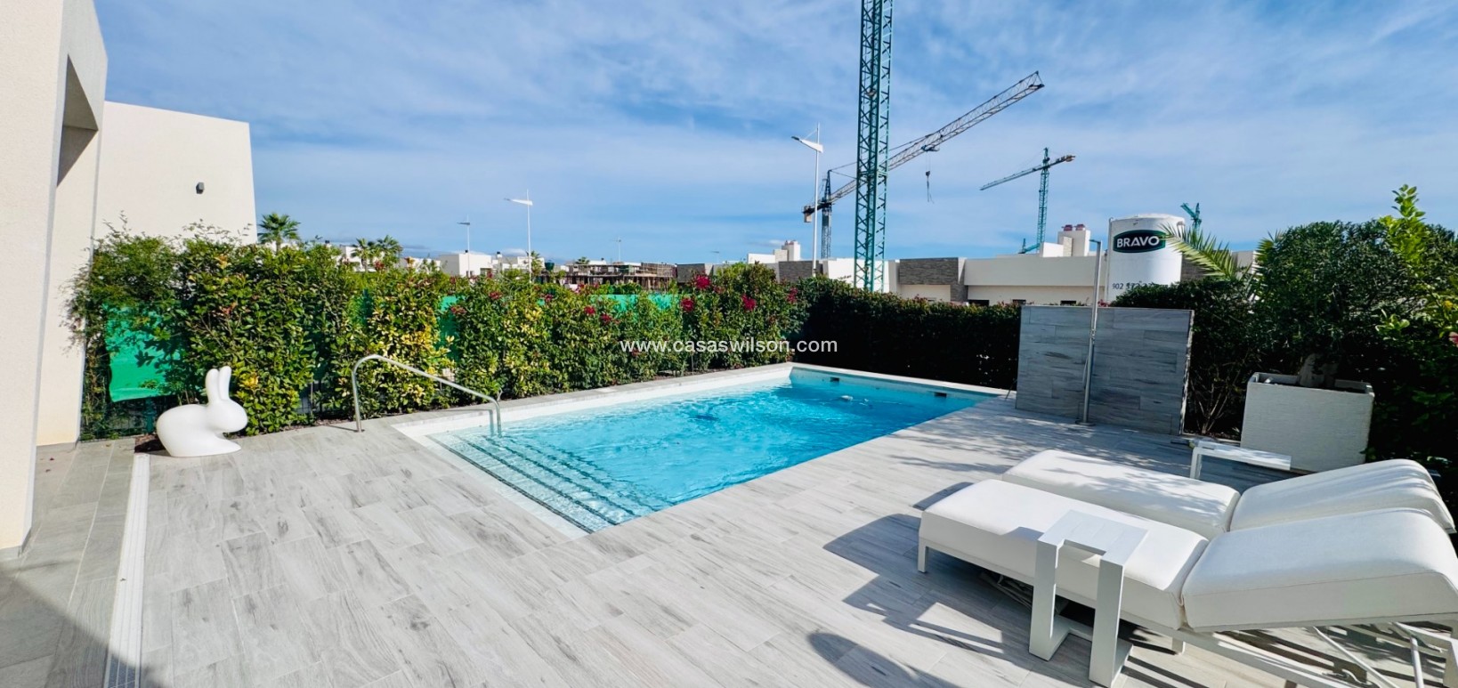 Venta - Chalet - Algorfa