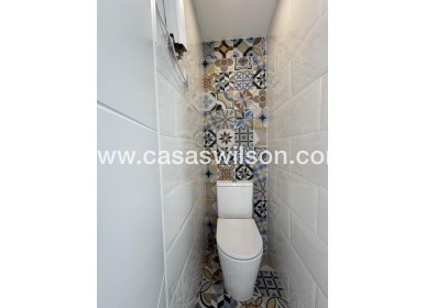 Sale - Apartment - Torrevieja - Centro