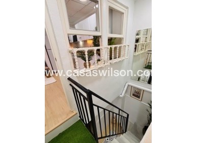 Sale - Apartment - Torrevieja - Playa de los Locos