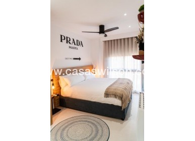 Sale - Apartment - Torrevieja - La veleta