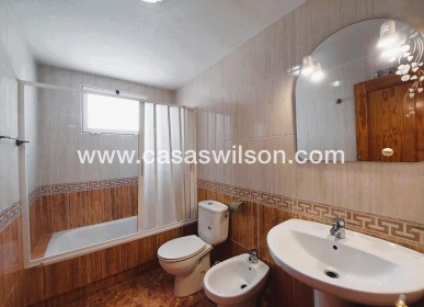 Sale - Villa - Torrevieja - Costa Blanca