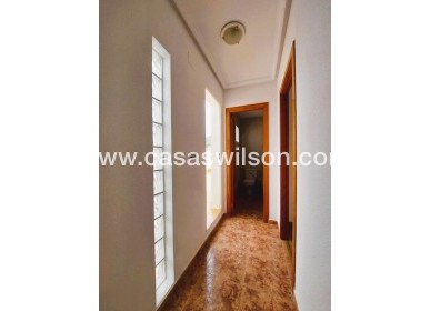 Sale - Villa - Torrevieja - Costa Blanca