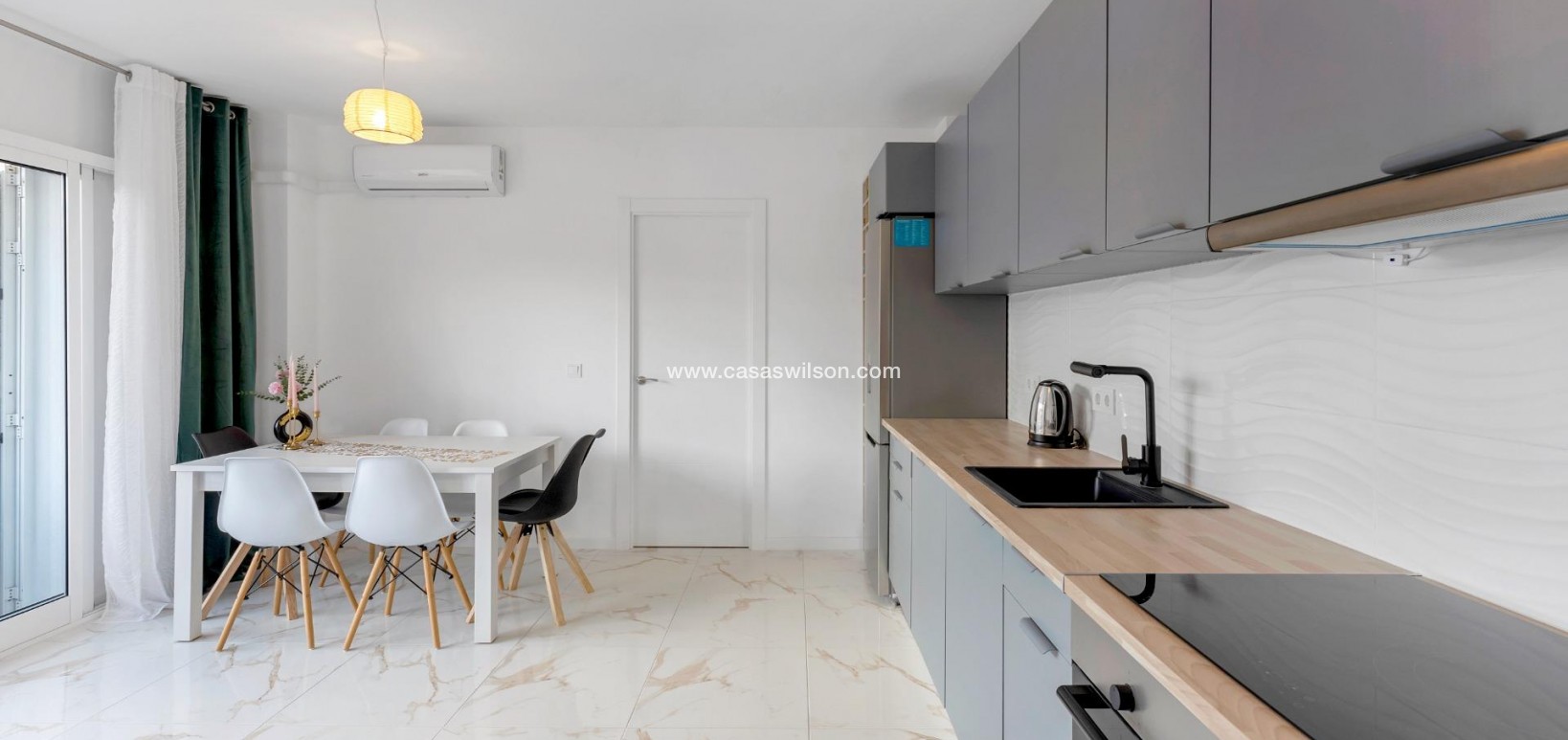 Sale - Apartment - Torrevieja - La Mata