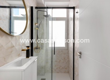 Sale - Apartment - Torrevieja - La Mata