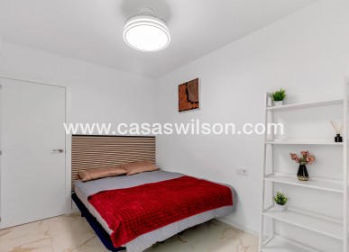Sale - Apartment - Torrevieja - La Mata