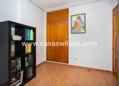 Sale - Bungalow - Orihuela Costa - Punta Prima