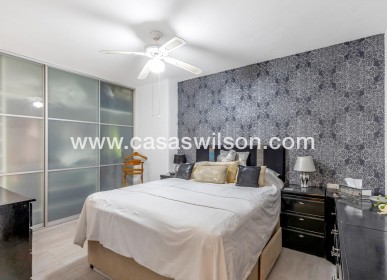 Sale - Apartment - Torrevieja - Playa del Cura