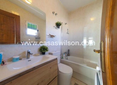 Sale - Apartment - Torrevieja - La Mata