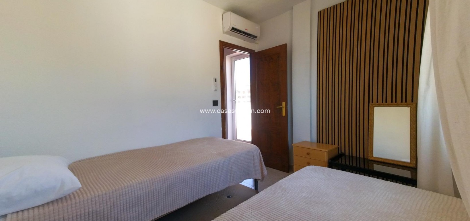 Sale - Apartment - Torrevieja - La Mata