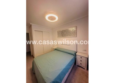 Sale - Apartment - Torrevieja - Centro