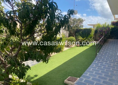 Sale - Townhouse - Pilar de la Horadada - Mil Palmeras