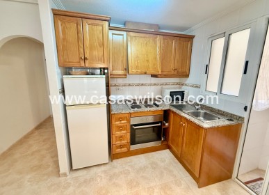 Sale - Apartment - Torrevieja - Centro