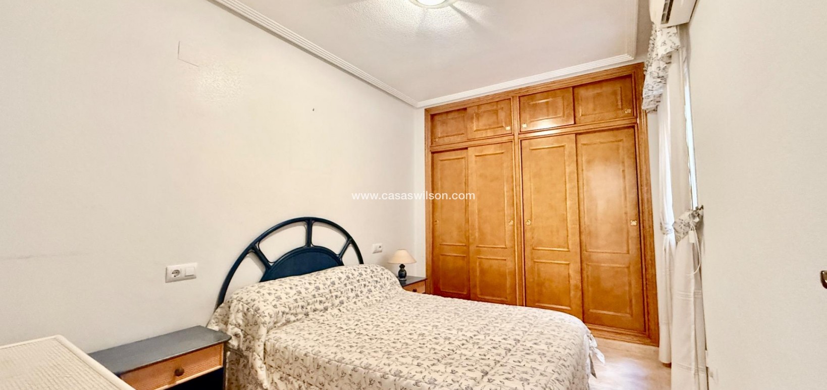 Sale - Apartment - Torrevieja - Centro