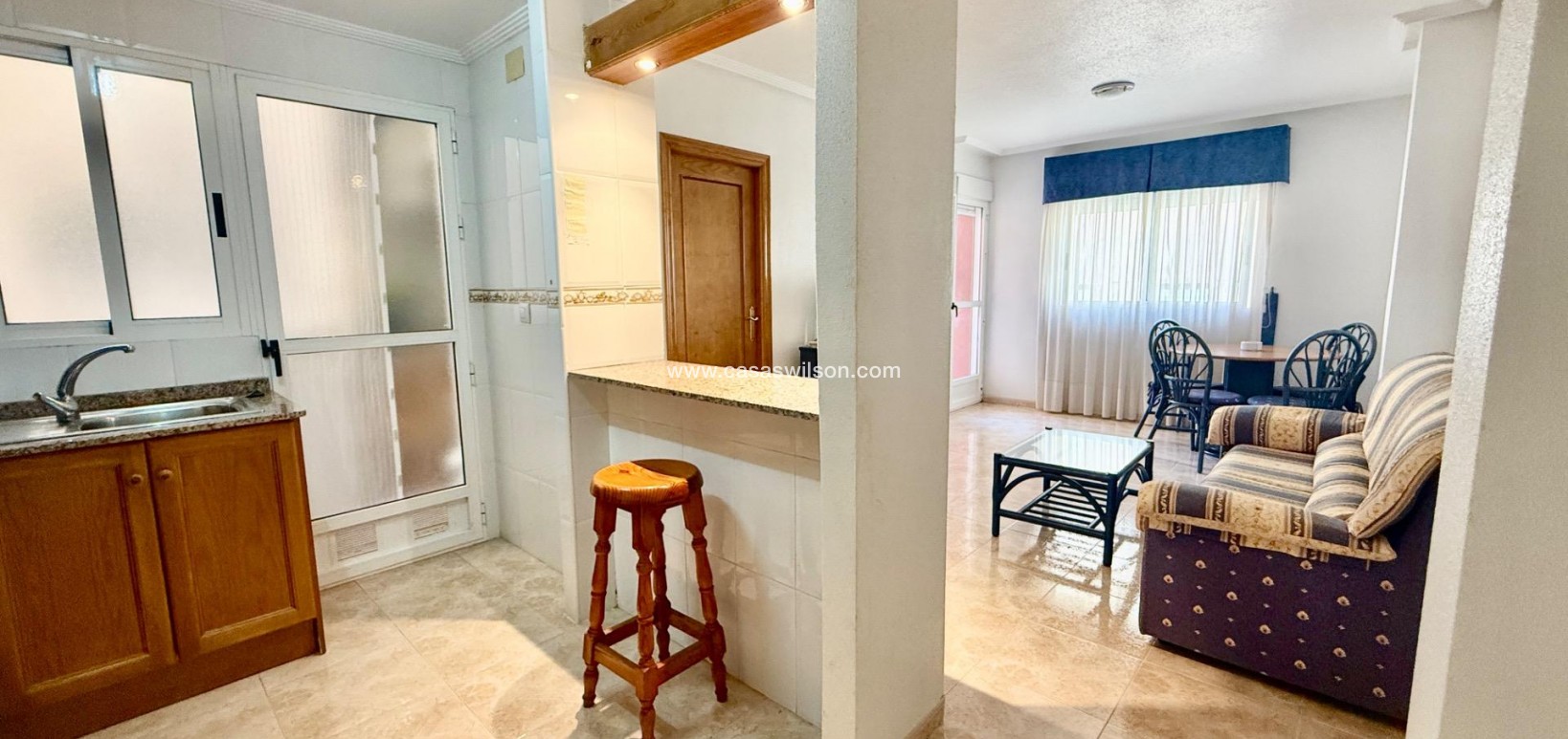 Sale - Apartment - Torrevieja - Centro