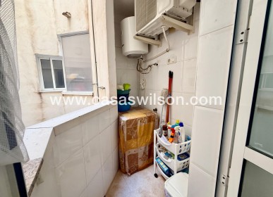 Sale - Apartment - Torrevieja - Centro