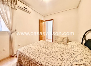 Sale - Apartment - Torrevieja - Centro