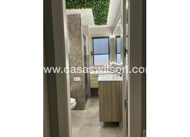 Sale - Apartment - Torrevieja - Playa del Cura