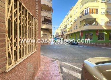 Sale - Apartment - Torrevieja - Centro
