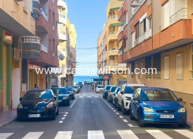 Sale - Apartment - Torrevieja - Centro